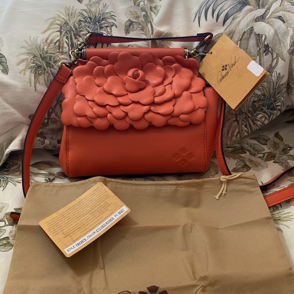 PATRICIA NASH ORANGE PETALLED HANDBAG/ CROSSBODY NEW WITH CERTS & DUSTBAG - Picture 11 of 13